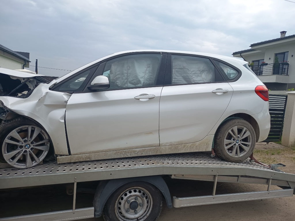 Dezmembrez f45 seria 2