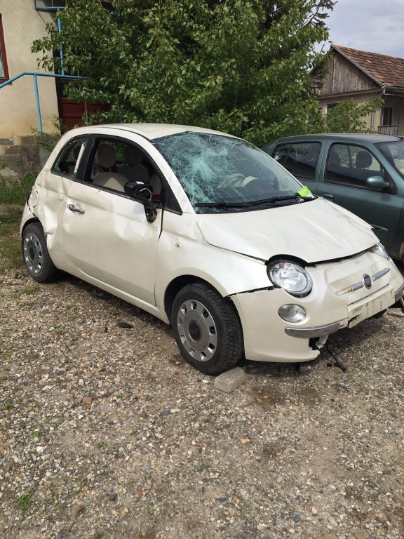 Dezmembrez Fiat 500 din 2014 motor 1242, tip 169A4000