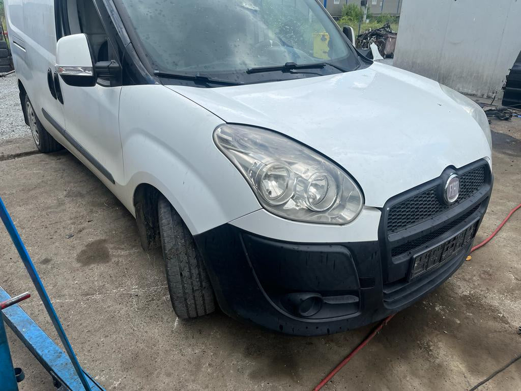 Dezmembrez fiat doblo 1,3 Diesel multijet 2013