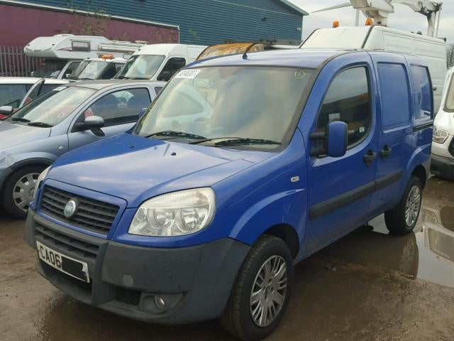 Dezmembrez Fiat Doblo 1.9 M-jet 2007