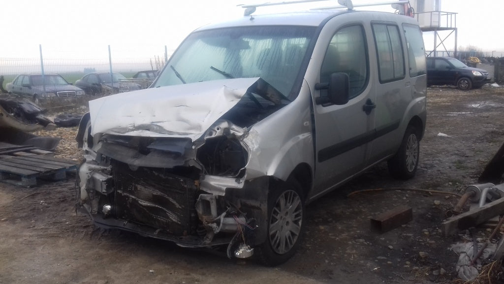 Dezmembrez Fiat Doblo din 2007, motor 1.4 benzina, TIP 350A1000