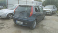 Dezmembrez Fiat Punto 2001.