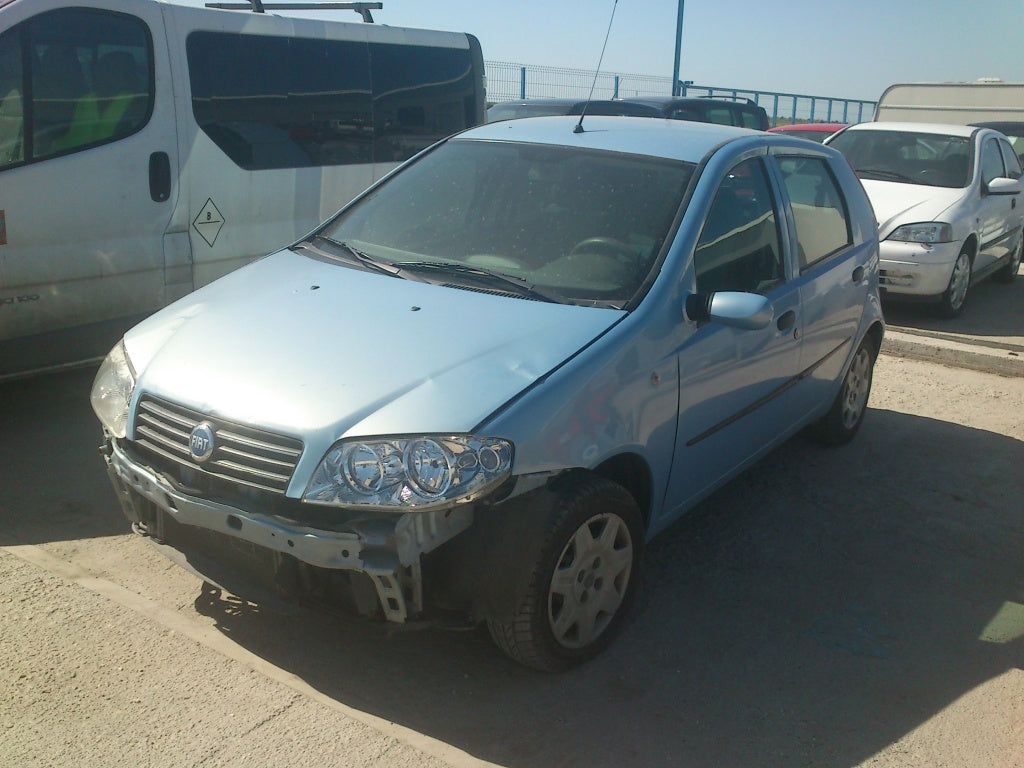 Dezmembrez Fiat Punto din 2006, 1.3 jtd