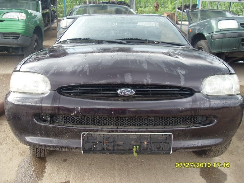 Dezmembrez Ford Escort din 1998, 1.8 td