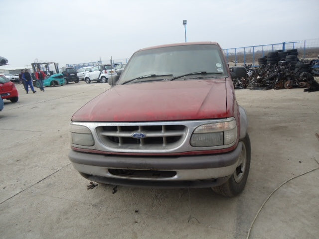 Dezmembrez Ford Explorer din 1997, 4.0 b, 4×4