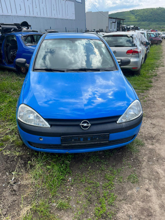 Dezmembrez FORD FIESTA 1,2 2004