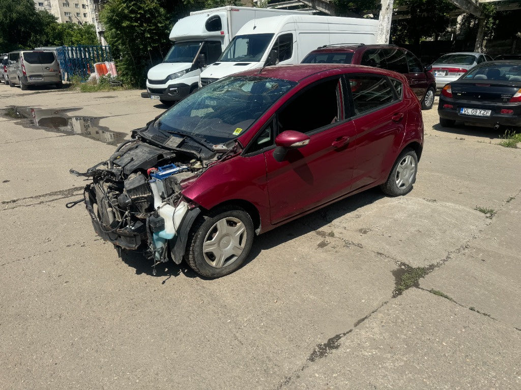 Dezmembrez Ford Fiesta 6 2012 hatchback 1.4