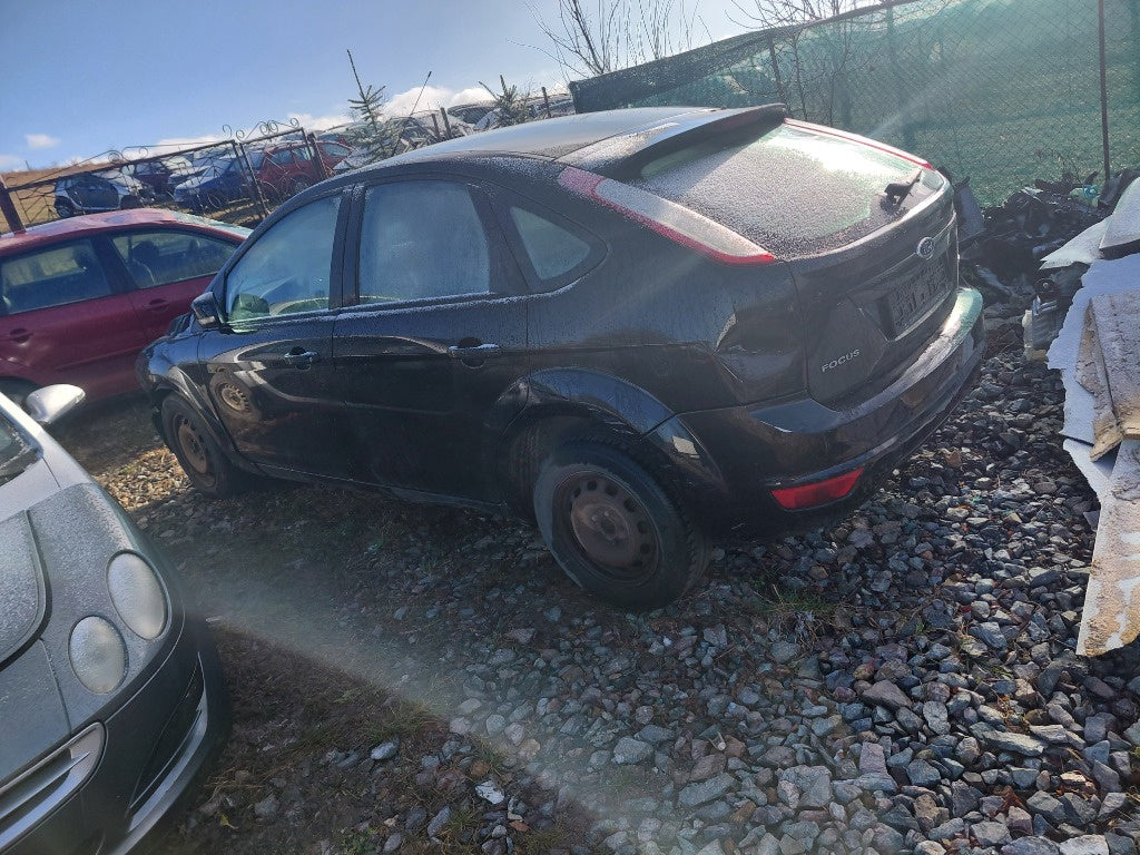 Dezmembrez ford focus 2 an 2008 motor 1.6 tdci
