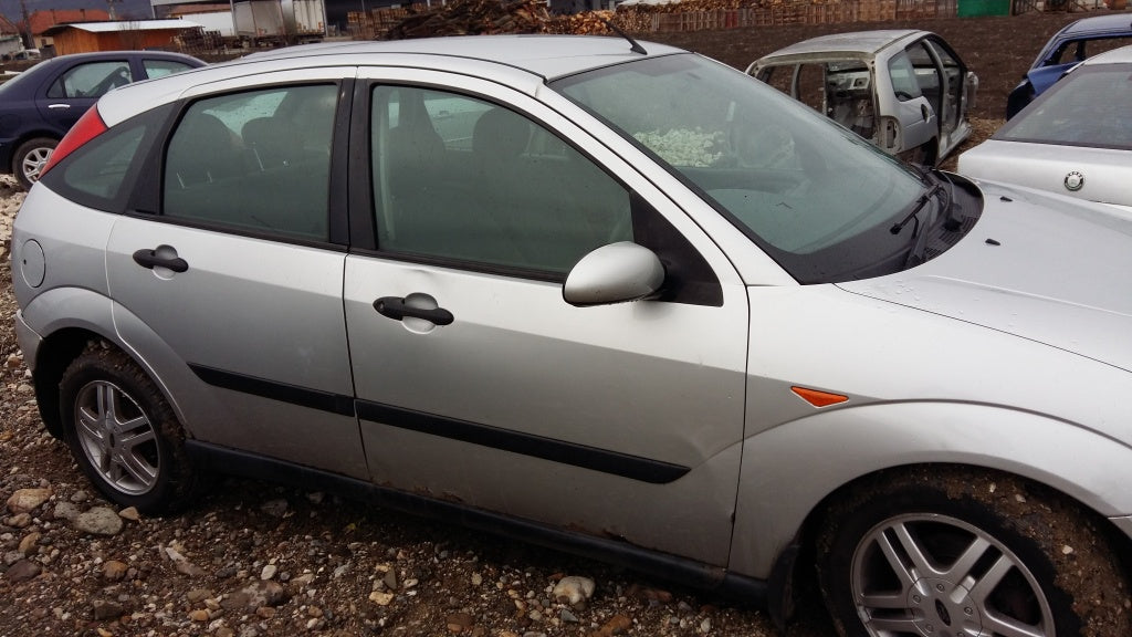Dezmembrez Ford Focus,2001,1.8 diesel,66 kw