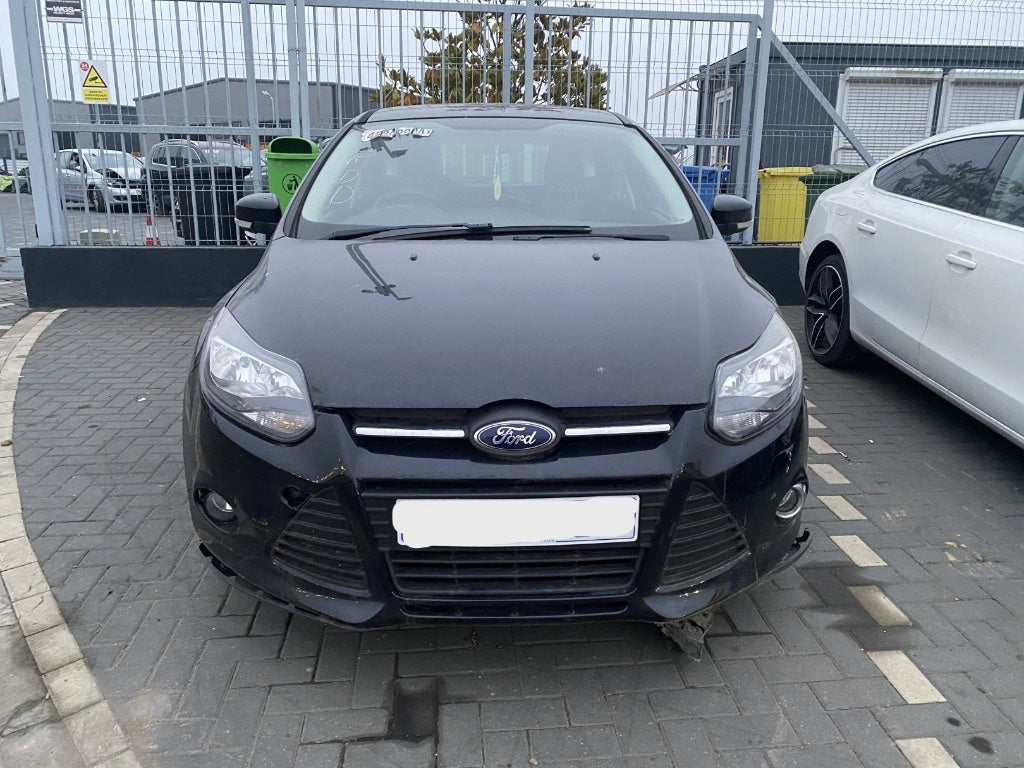 Dezmembrez Ford Focus 3 1.0 GTDI (Ecoboost) 2012, M2DA