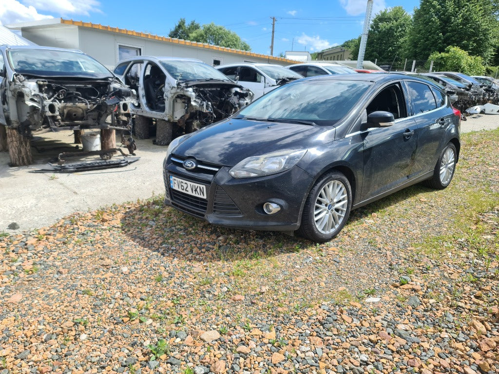 Dezmembrez Ford Focus 3 1.6 tdci 2013