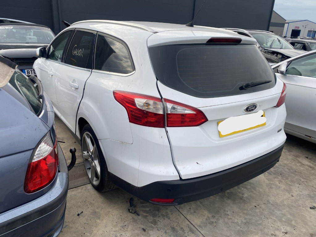 Dezmembrez Ford Focus 3 Turnier 1.6 TDCI 2011, M1DA