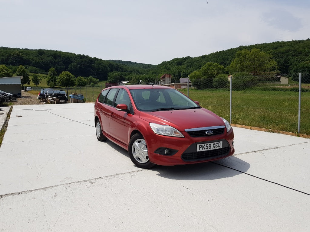 Dezmembrez Ford Focus2 Facelift 1.6tdci 90cp 2009