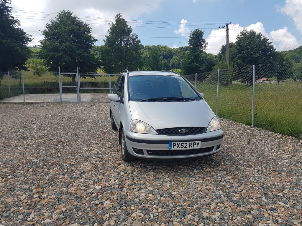 Dezmembrez Ford Galaxy 1.9tdi 2002