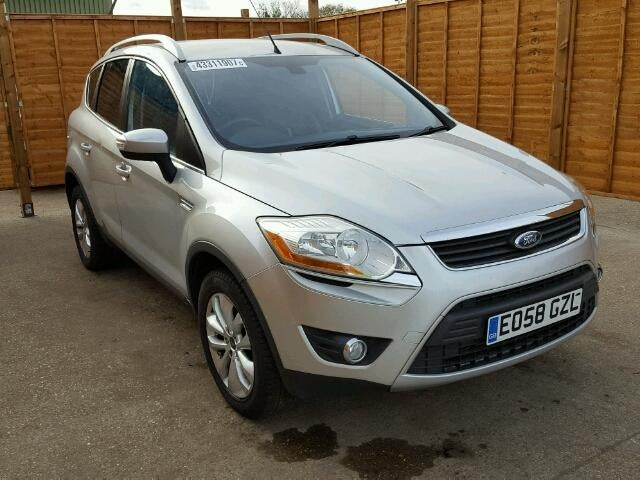 Dezmembrez Ford Kuga 2.0tdci