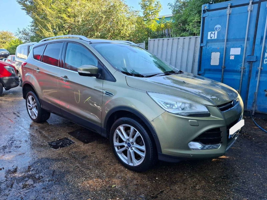 Dezmembrez Ford Kuga 2013 SUV 2.0 DOHC