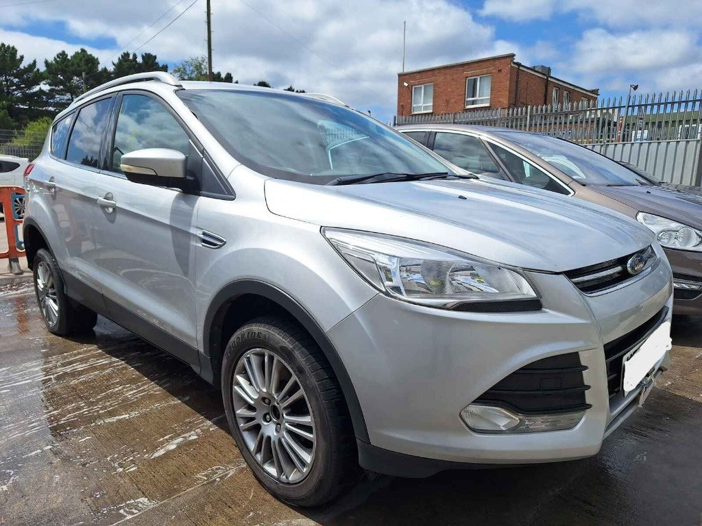 Dezmembrez Ford Kuga 2014 SUV 2.0 DOHC