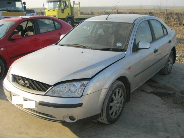 Dezmembrez Ford Mondeo lll din 2002, 1.8b,