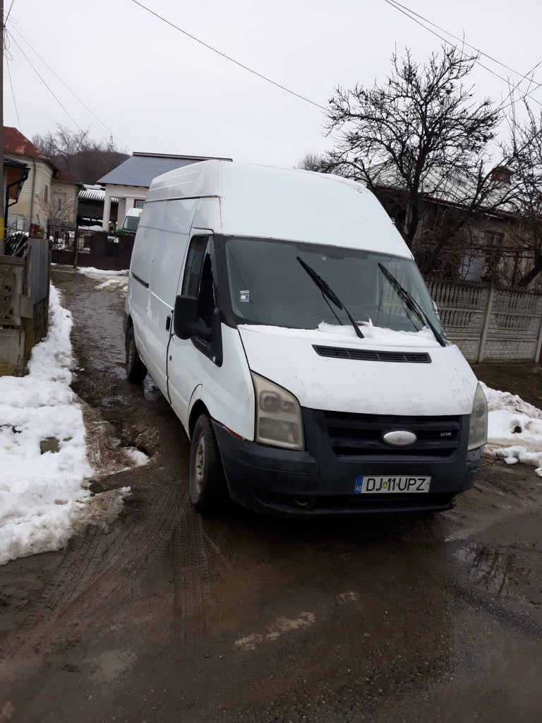 Dezmembrez Ford Transit 2007 autoutilitara 2402