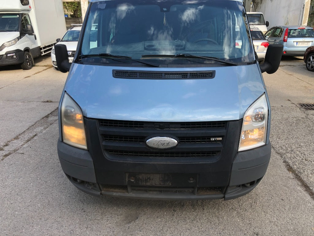 Dezmembrez Ford Transit 2008 Autoutilitara 2.2