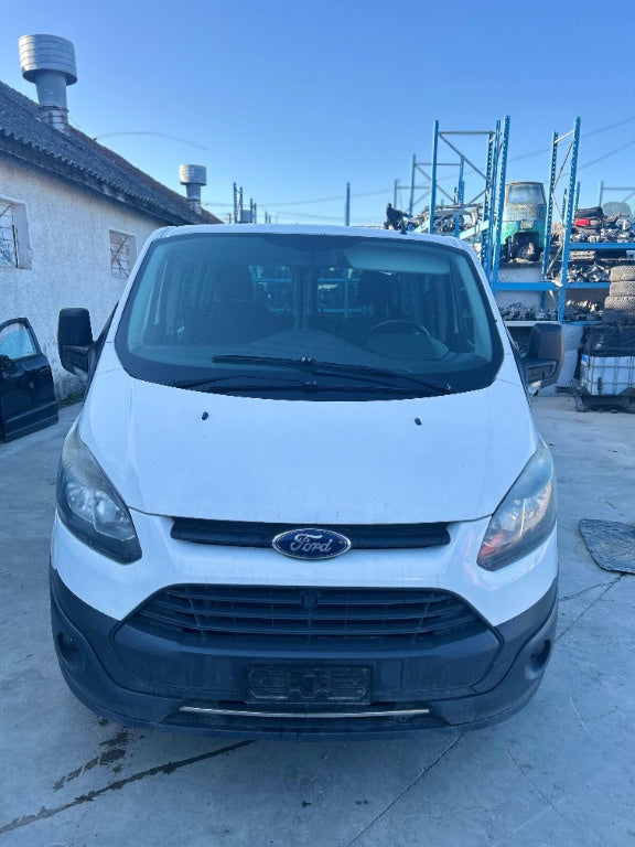 Dezmembrez Ford Transit Custom 2014 2.2 diesel .