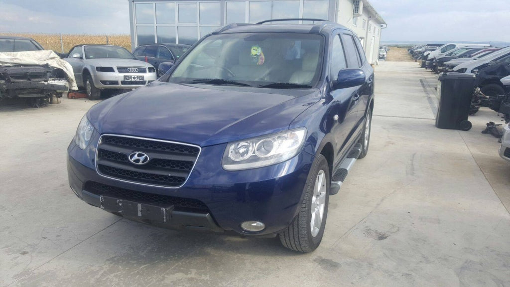 Dezmembrez hyundai Santa Fe 2.2 CRDI