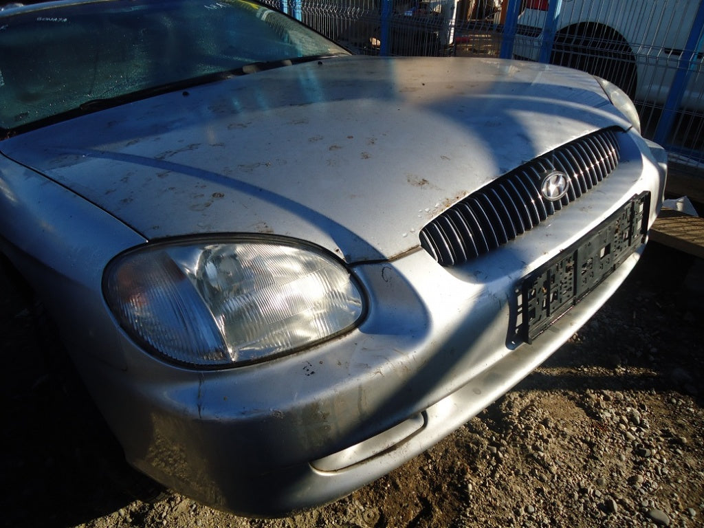 Dezmembrez Hyundai Sonata din 1998-2001, 2.0 b
