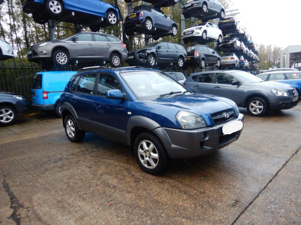 Dezmembrez Hyundai Tucson 2005 SUV 2.0 CRDI