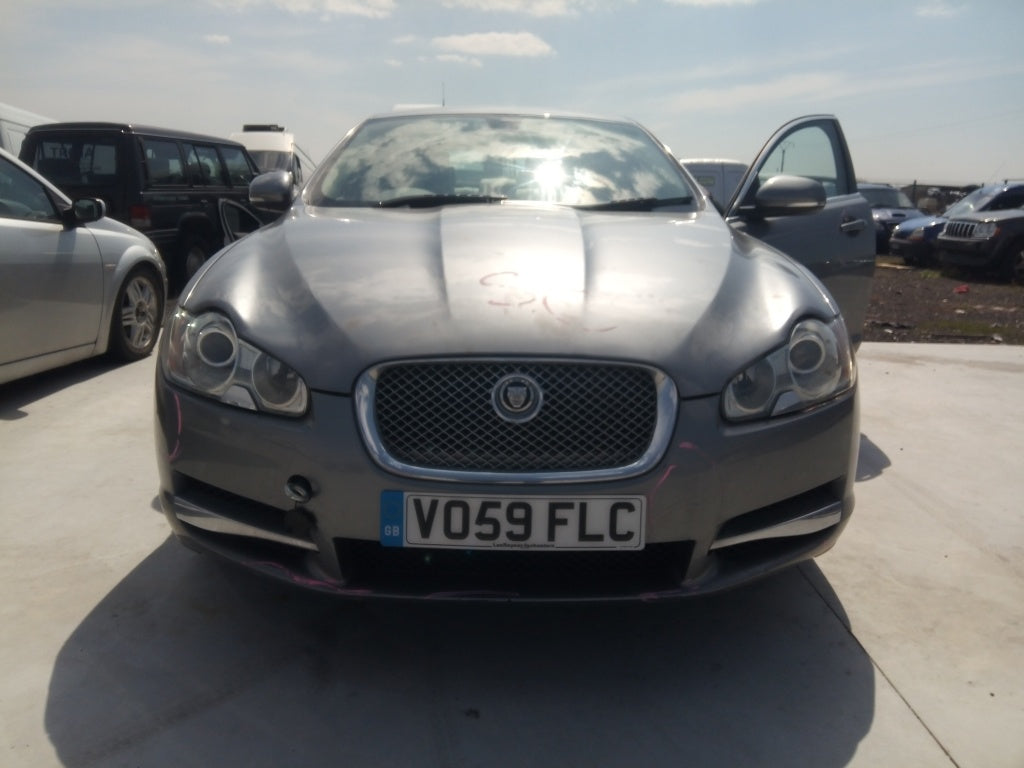Dezmembrez Jaguar XF 2010