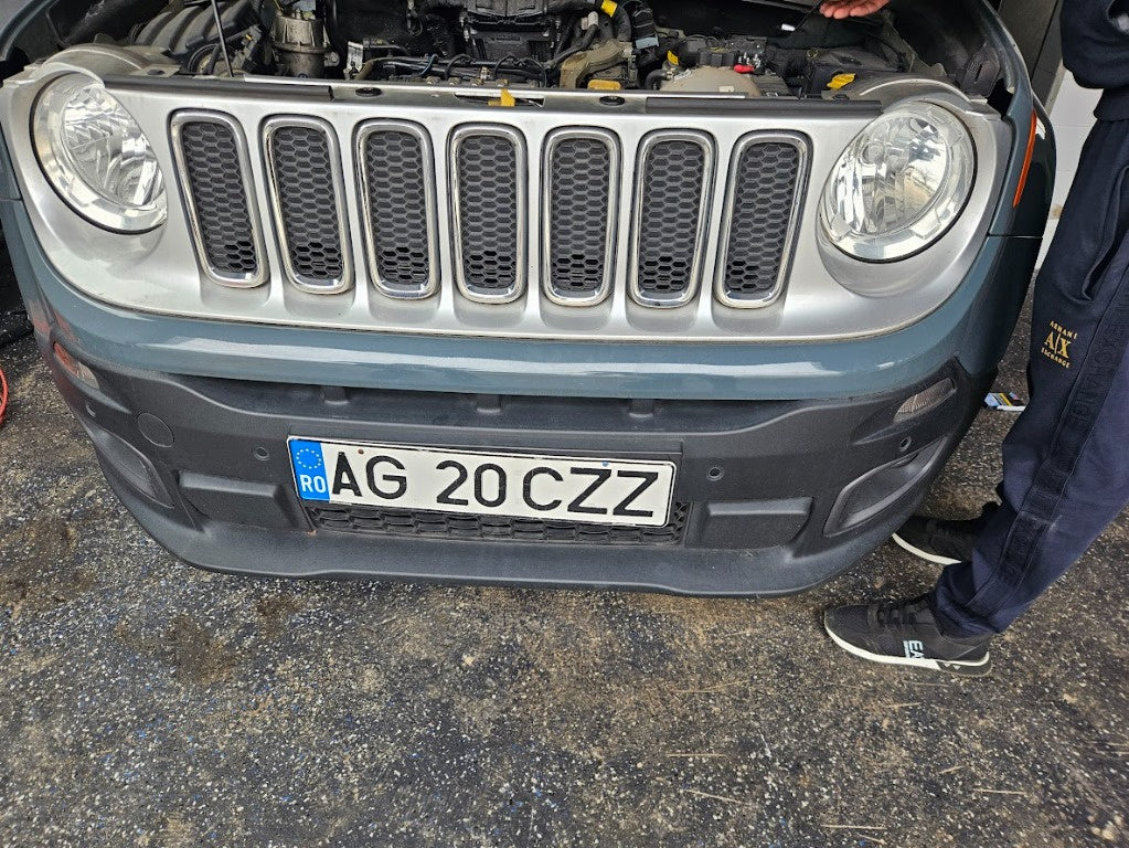 Dezmembrez Jeep Renegade din 2018 2.0 Mjet cutie automata 4x4