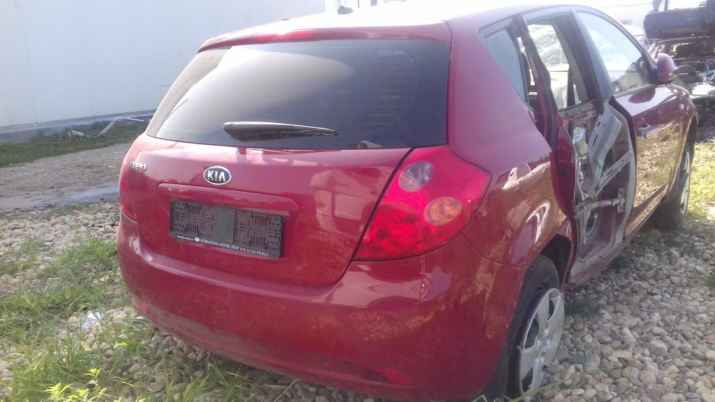 Dezmembrez Kia Cee`d din 2009, 1.4 benzina tip G4FA