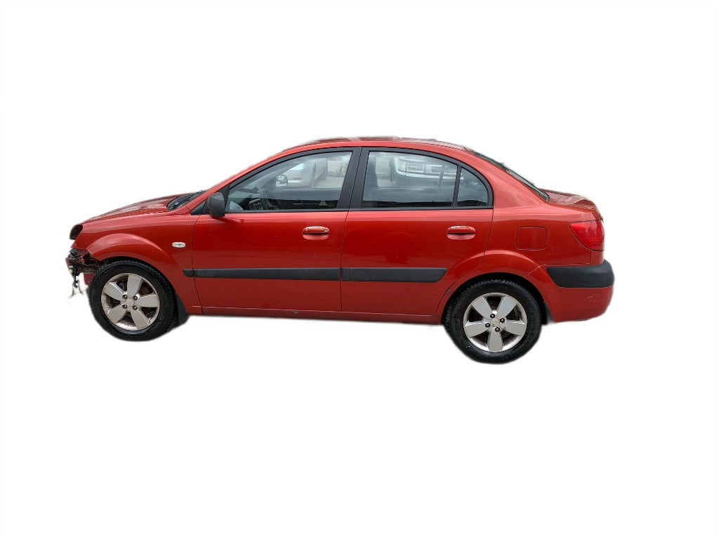 Dezmembrez Kia Rio 2007 sedan 1.4