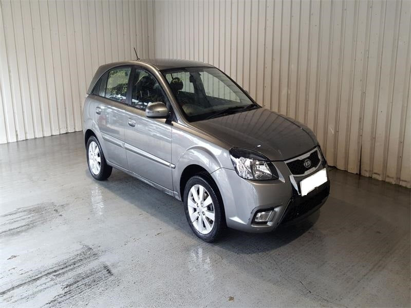 Dezmembrez Kia Rio 2011 Hatchback 1.5 D D4FA ok