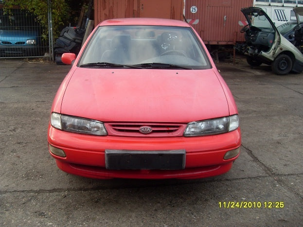 Dezmembrez Kia Sephia din 1995-1997, 1.5 b,