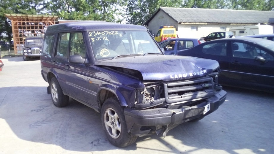Dezmembrez Land Rover Discovery, an 2001