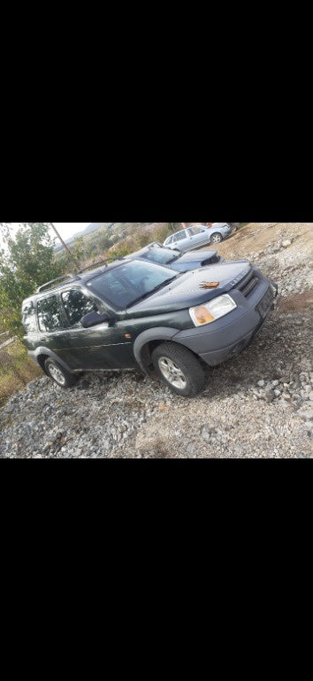 Dezmembrez land rover freelander an 2003 motor 2.0 diesel