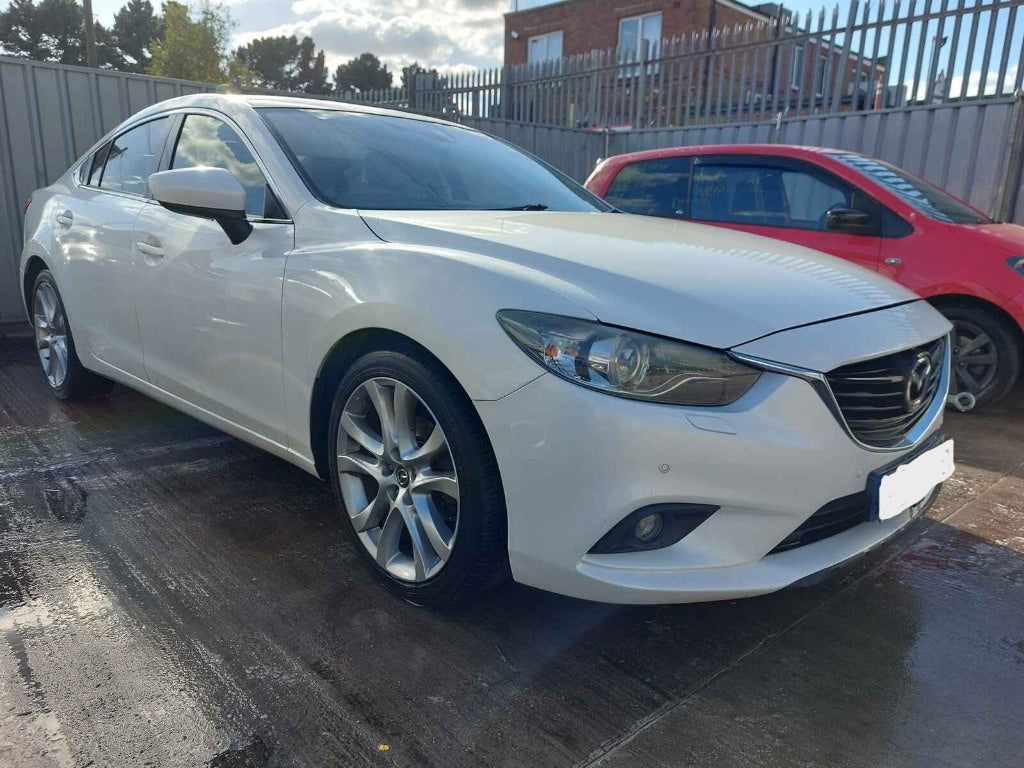 Dezmembrez Mazda 6 2013 SEDAN 2.2