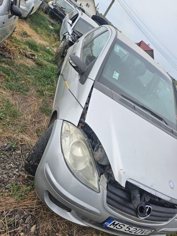 Dezmembrez Mercedes A Class A180 CDI W169 OM 940.640 din 2005 2006 2007 2008 euro 4