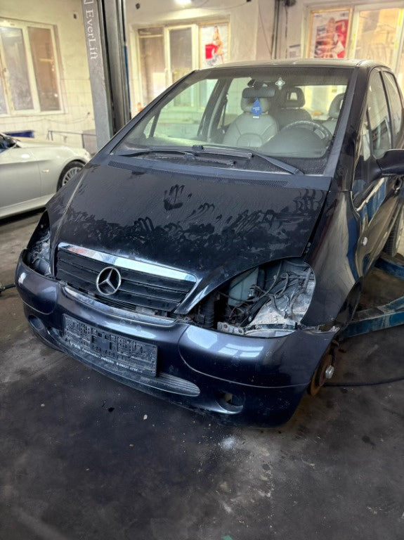 Dezmembrez Mercedes A-Class W168 2006 Hatchback 1.7