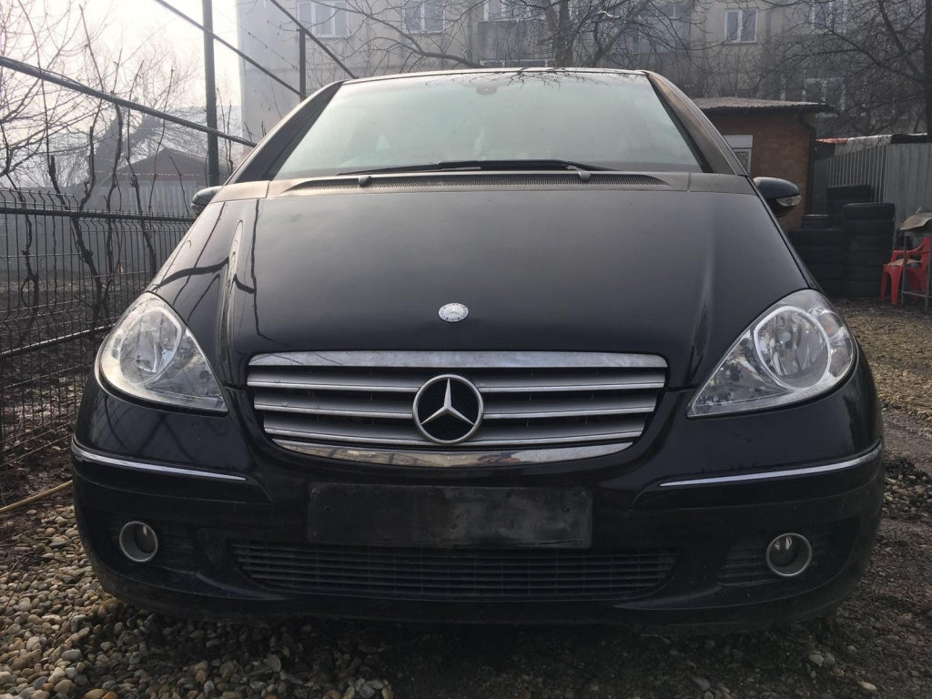 Dezmembrez Mercedes A class w169 2.0 CDI 2008