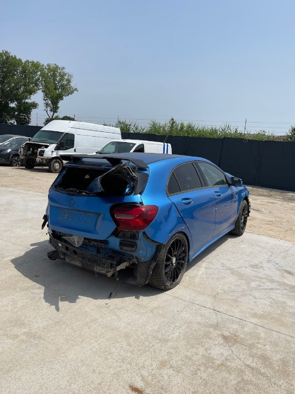 Dezmembrez Mercedes A-Class W176 2016 Hatchback 1.6 benzina