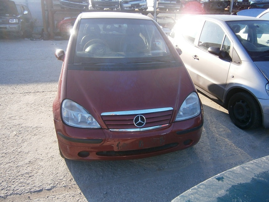 Dezmembrez Mercedes A160 din 2000, 1.6 b