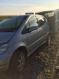 Dezmembrez Mercedes Benz C Class motor 2.2