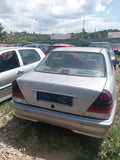 Dezmembrez Mercedes C-Class.