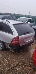 Dezmembrez Mercedes C-CLASS combi S203 2003 Kombi 2.2 cdi