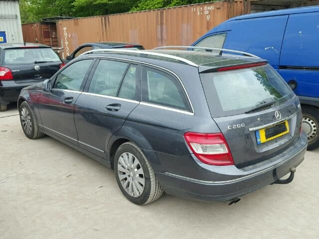 Dezmembrez Mercedes c-class s203, 2.2cdi