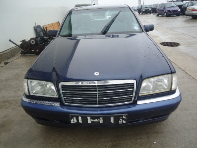 Dezmembrez Mercedes C200 din 1996, 2.0 d