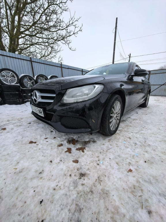 Dezmembrez Mercedes C220 cdi cdi w205
