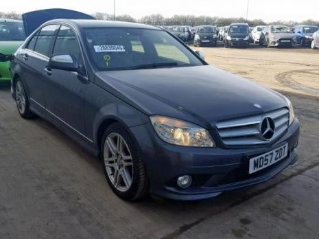 Dezmembrez Mercedes Clasa C, 2.2cdi