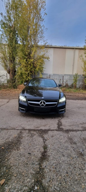 Dezmembrez Mercedes CLS W218 2011 350cdi Berlina 3.0 cdi